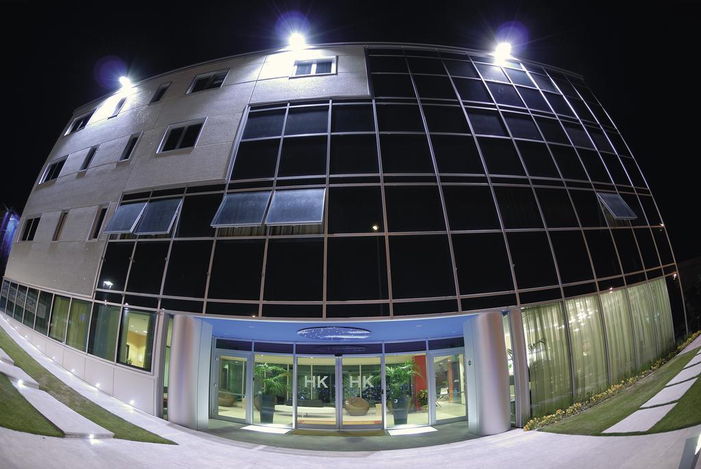 Hotel Kristal 3 Stelle Superior Zane Bagian luar foto