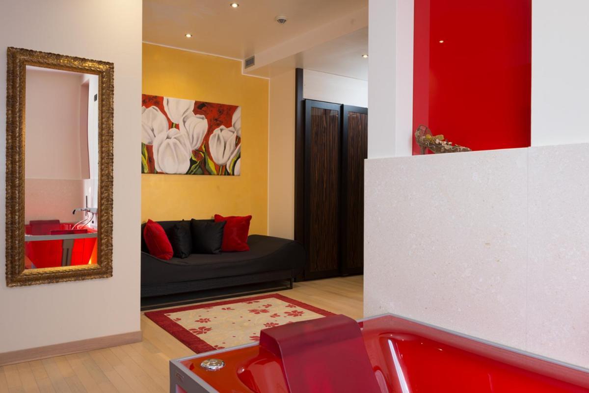 Hotel Kristal 3 Stelle Superior Zane Bagian luar foto